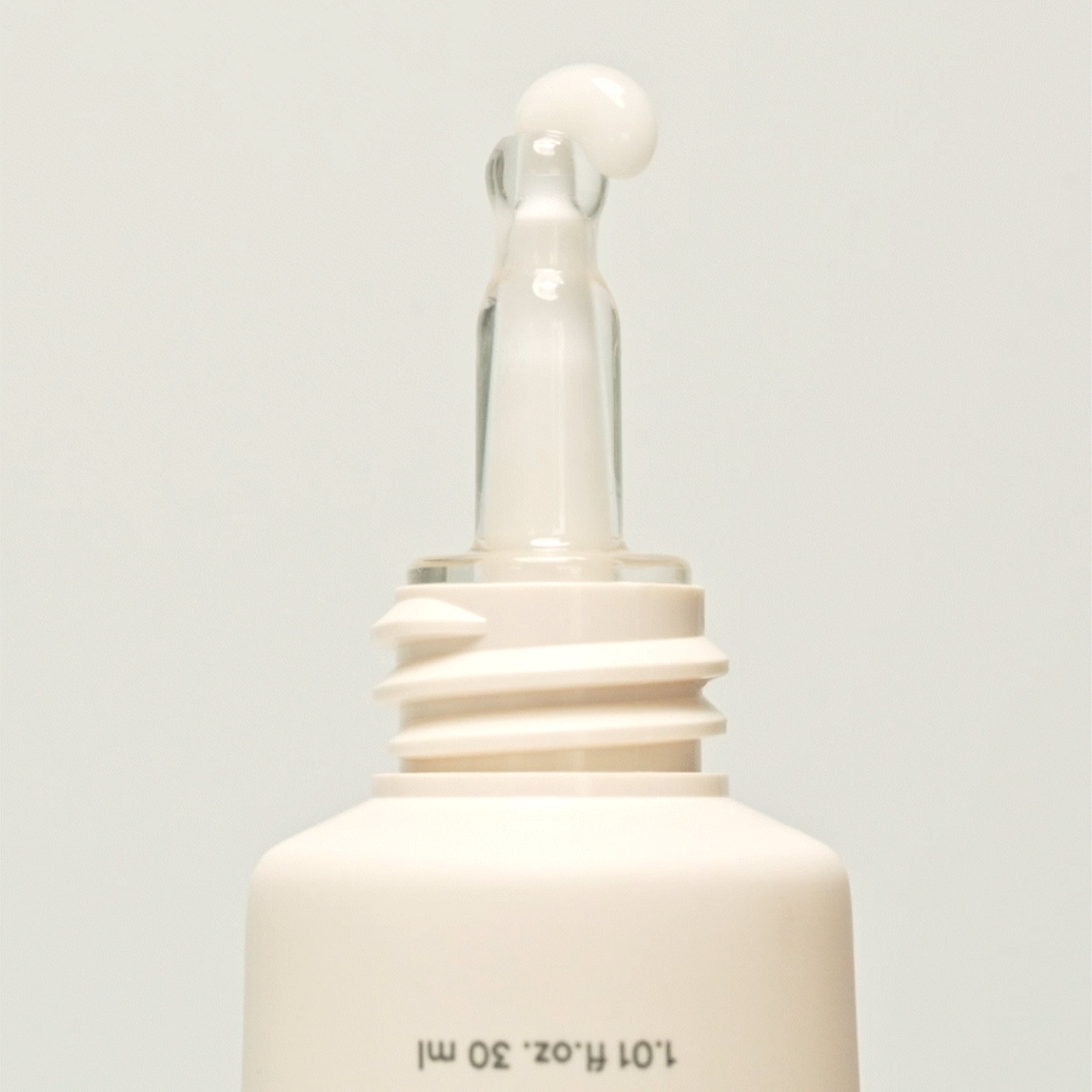 Smooth creamy texture of Abib Collagen Eye Cream