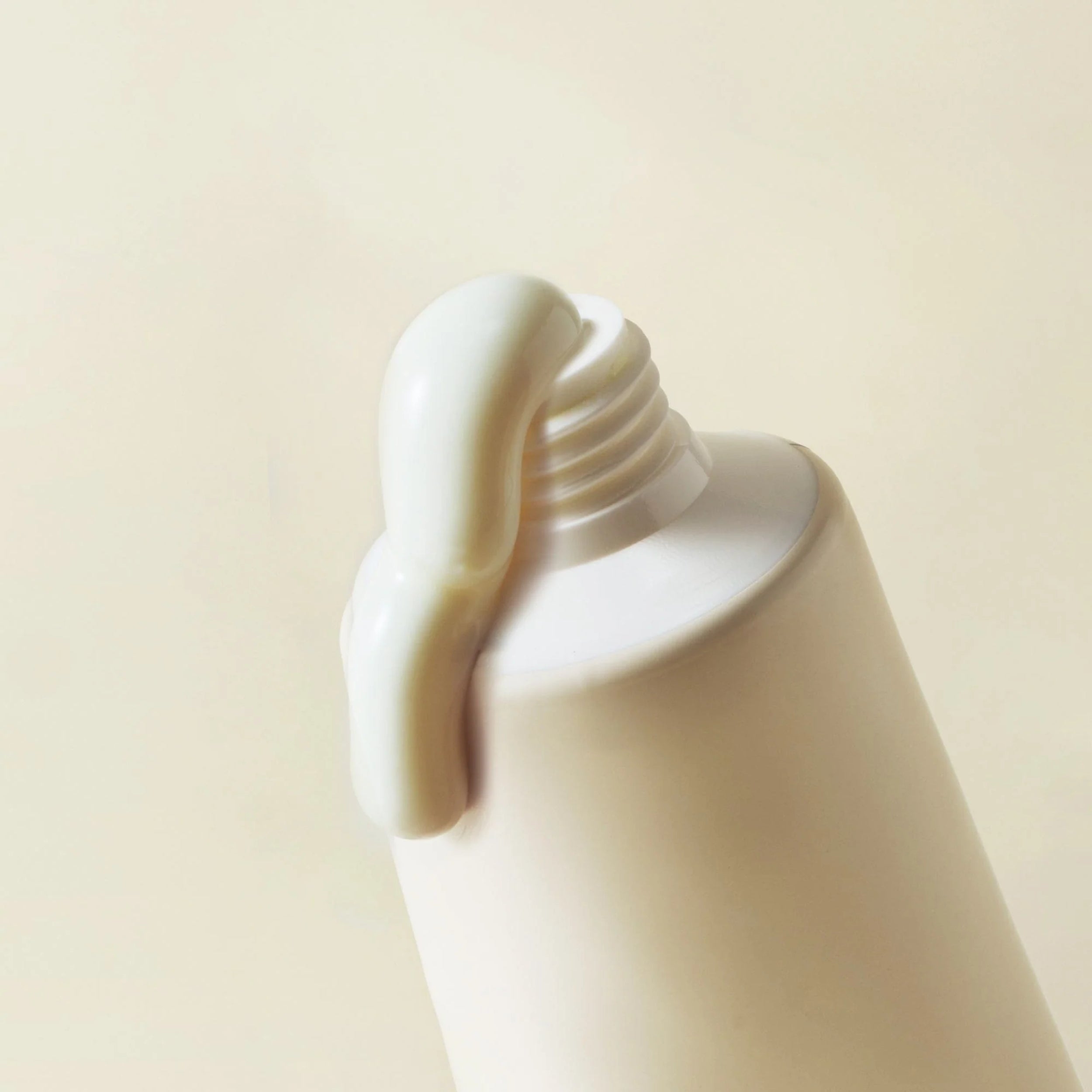 Beauty of Joseon Relief Sun : Rice + Probiotics (SPF50+ PA++++)
tube