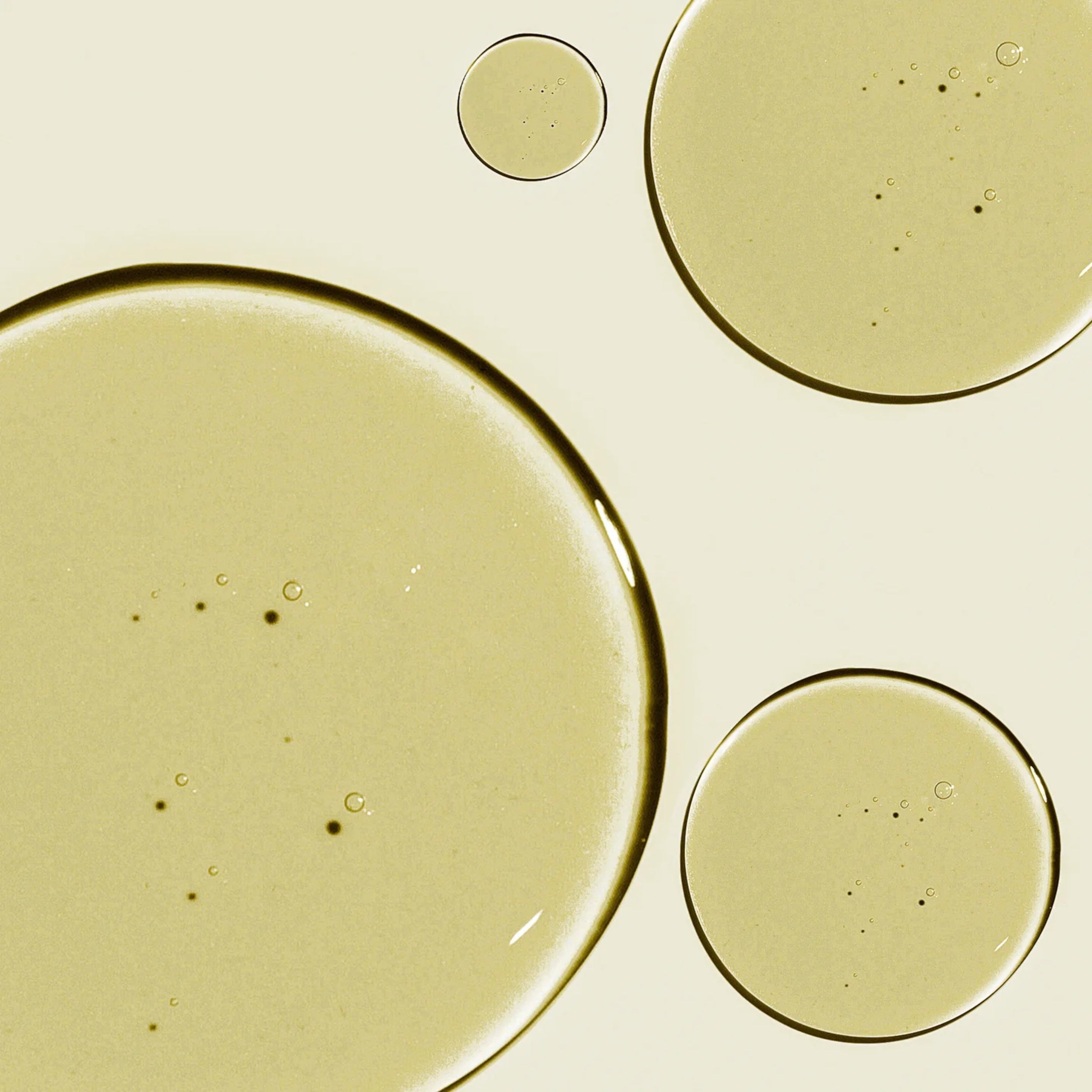 BLACK RICE Moisture Deep Cleansing Oil Unscented Zoomed in
